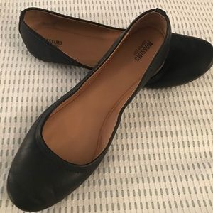 Mossimo Black Flats